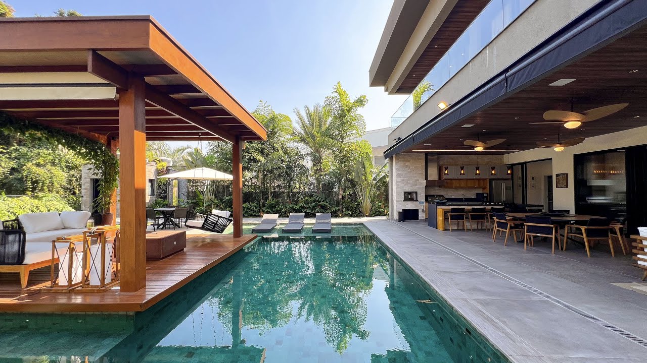 Casa Alto Padrão com 6 suítes | Riviera de São Lourenço | CA0505