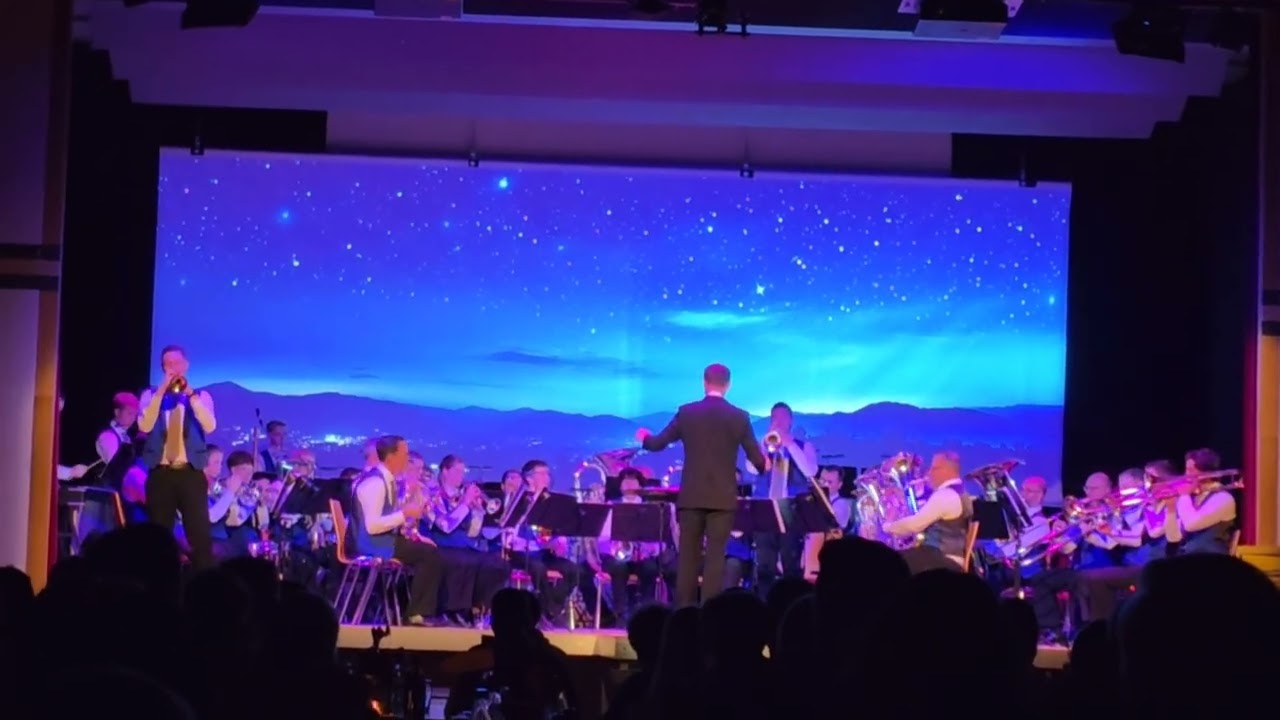 Sky full of stars: Brass band MG Oberr&uuml;ti  