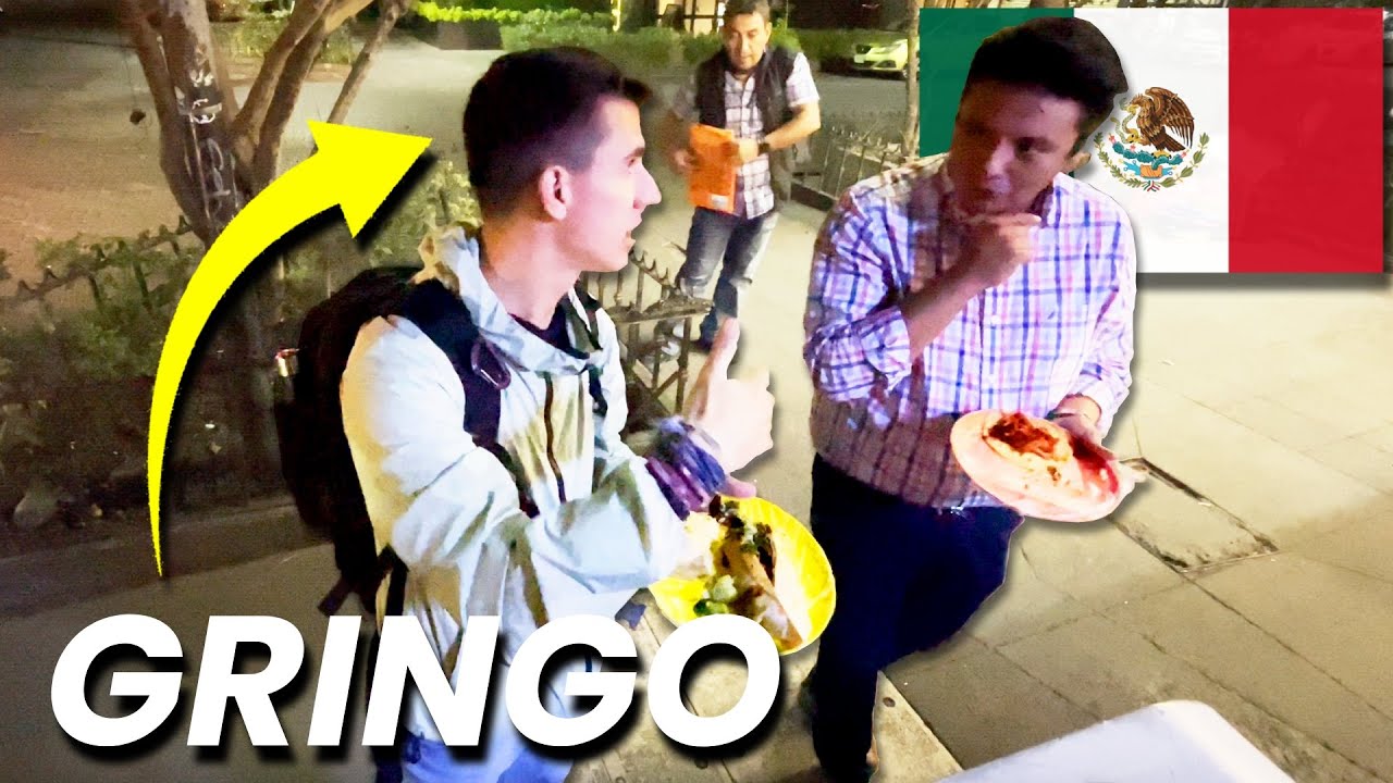 MEXICAN Invites GRINGO For TACOS in MEXICO CITY 🌮🇲🇽