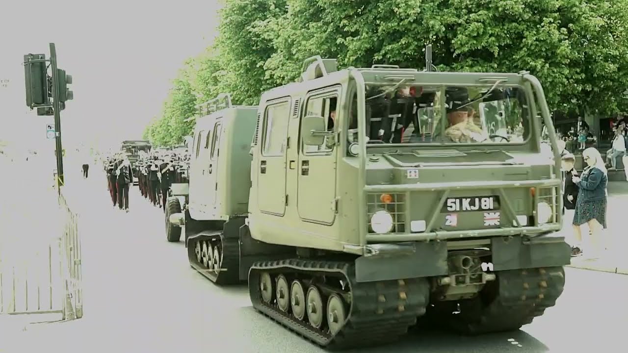 29 Commando 60th Anniversary Parade