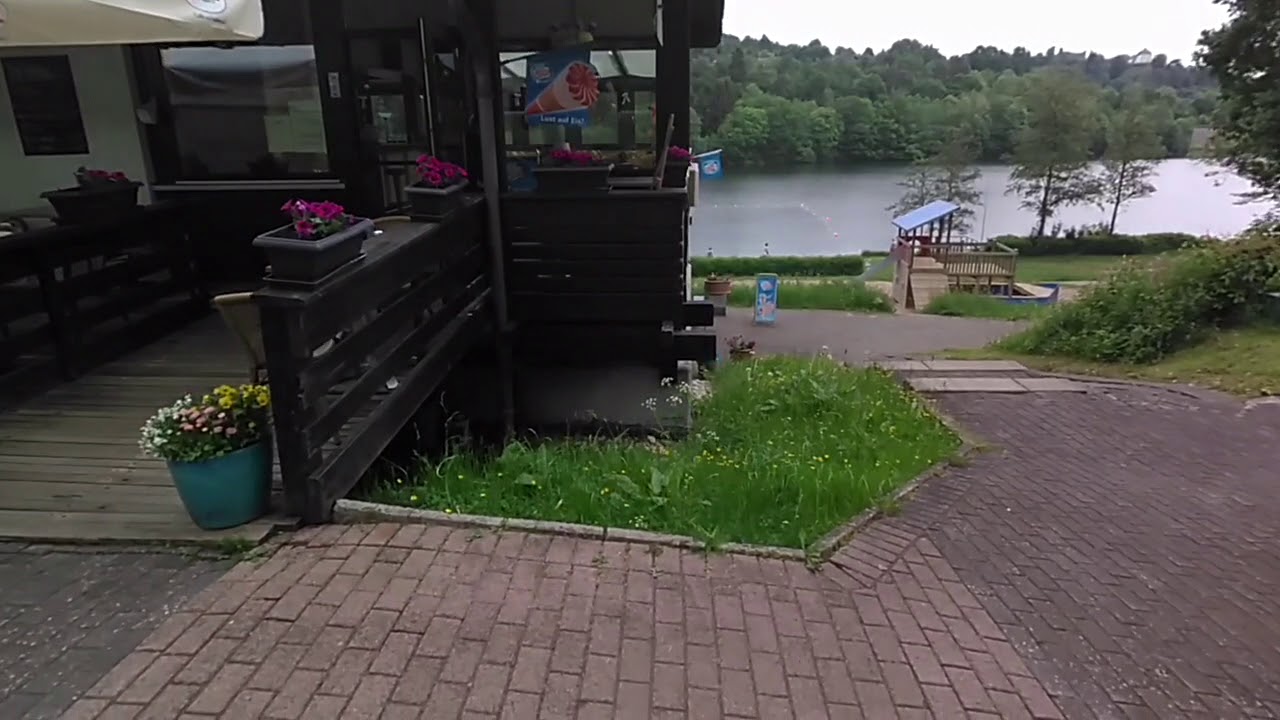 Seeterrasse am Kronenburger See