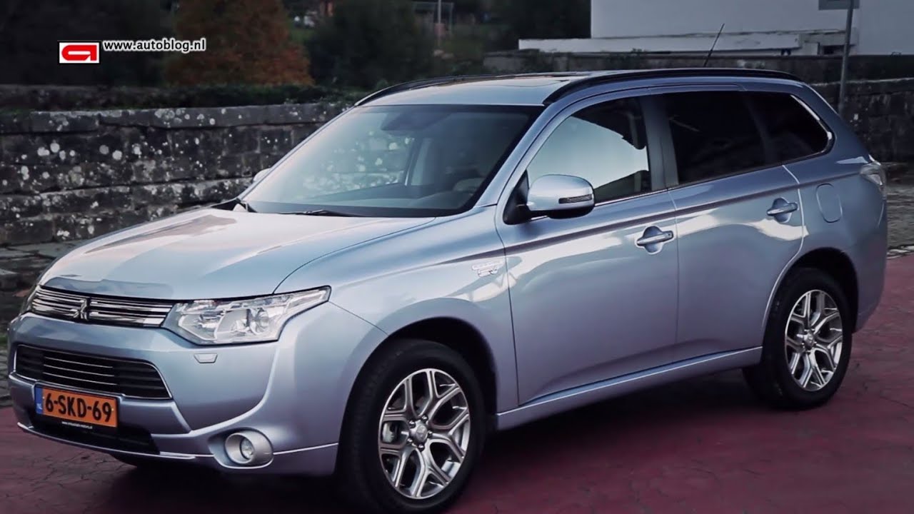 Mitsubishi Outlander PHEV review