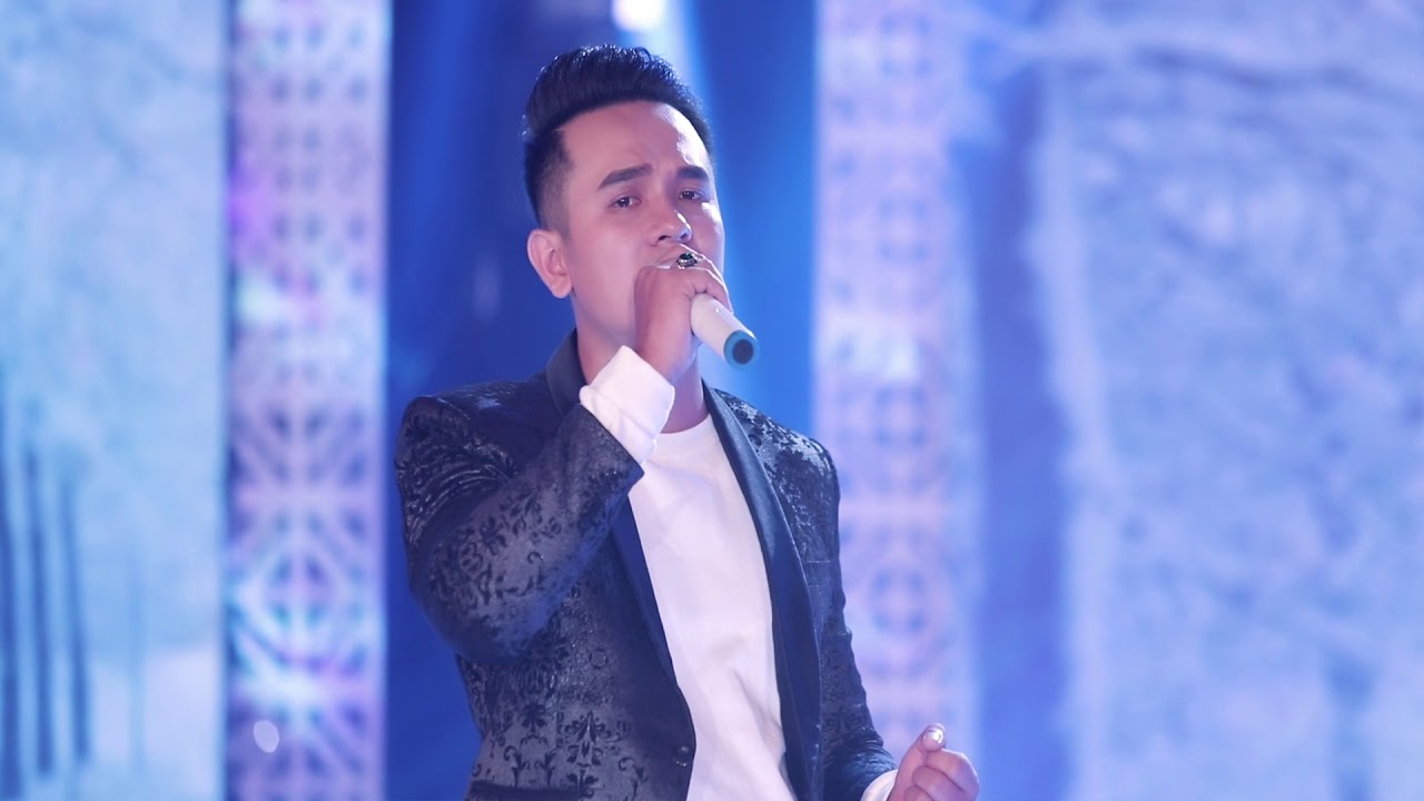 Riêng Một Góc Trời - Nguyên Sĩ Giọng Ca Làm Rung Động Hàng Triệu Con tim - Official MV.