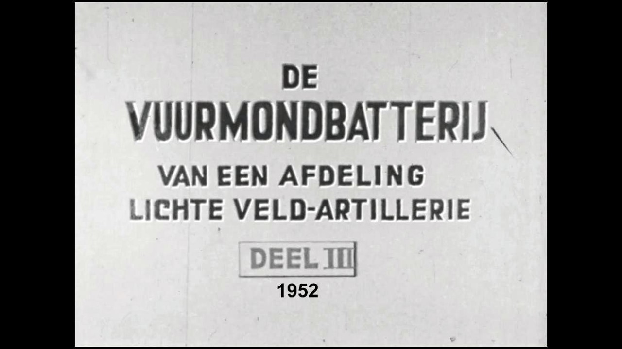 1952 De vuurmondbatterij van een afdeling lichte veldartillerie.