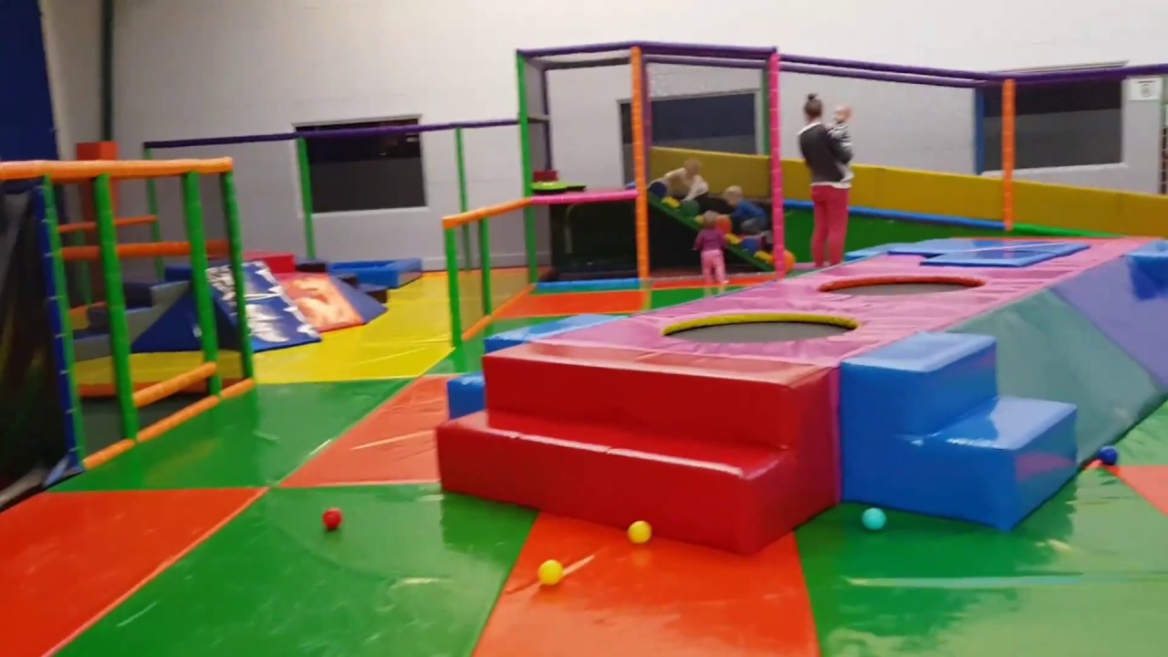 Kim vlogt #1 || Impressie Monkey Town ||