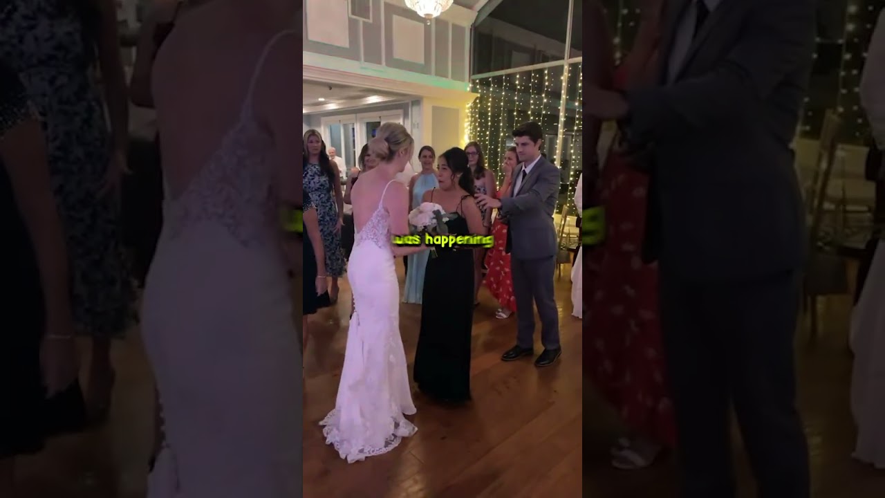 Maid of Honor&rsquo;s Surprise Proposal During Bouquet Toss! 💐❤️