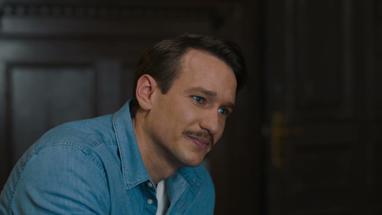 Deutschland 83 (86) Season 2 Ep 4/11 : Le Cafard. 720p. Language: German, Subtitles English