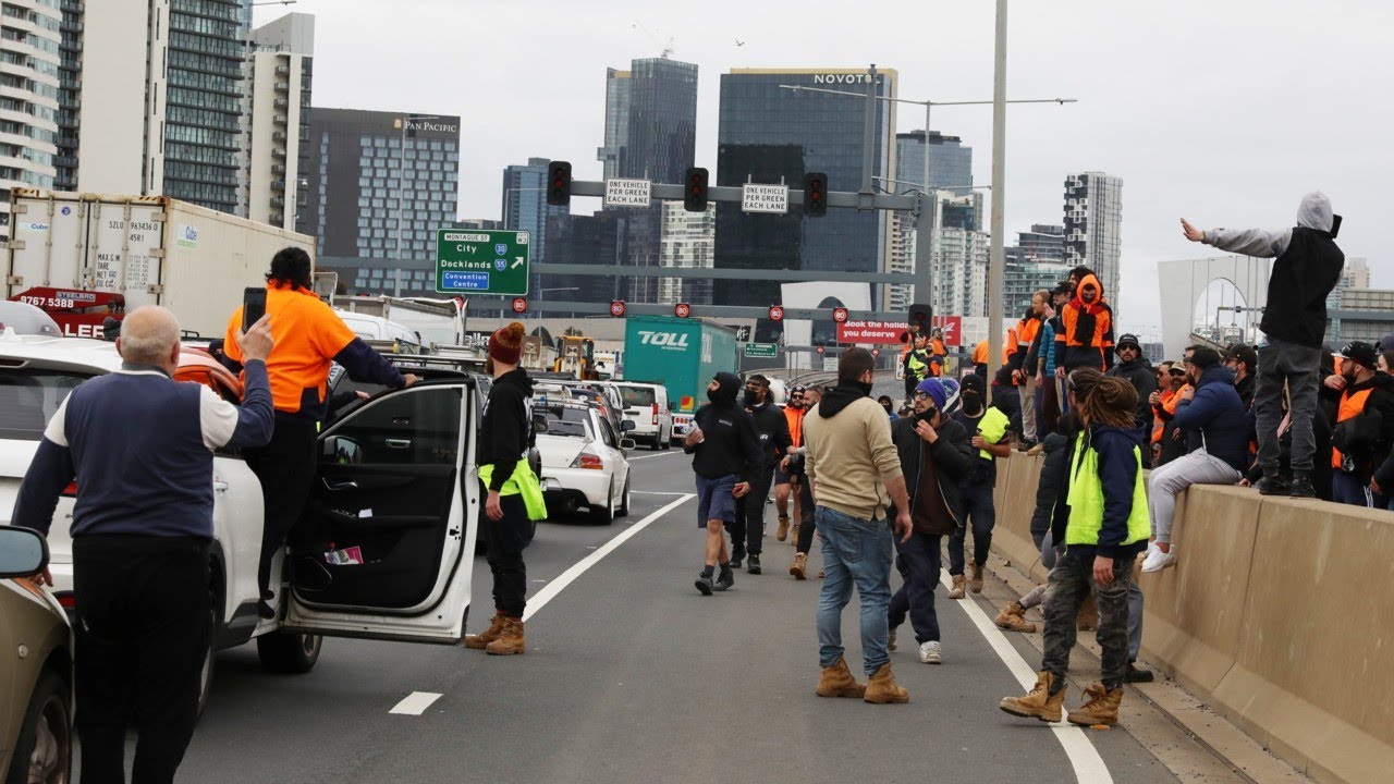 Concerns Melbourne protest won&rsquo;t de-escalate