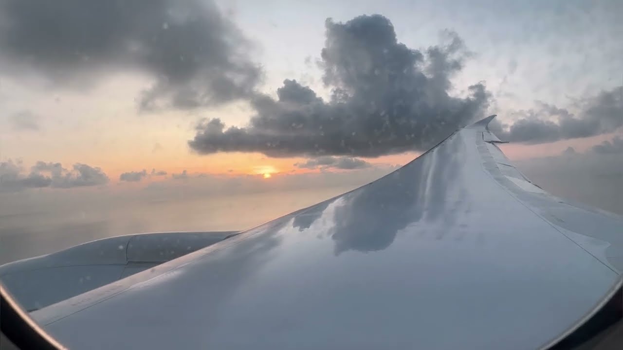 SUNRISE ARRIVAL IN MALDIVES! | Etihad 787 Arrival Male Maldives | Vince Travelling