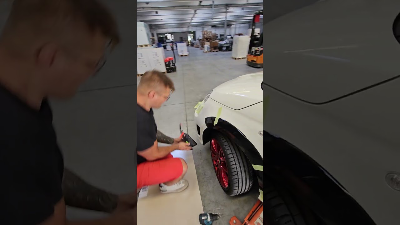 70th anniversary Kit auf Abarth 595 montieren.