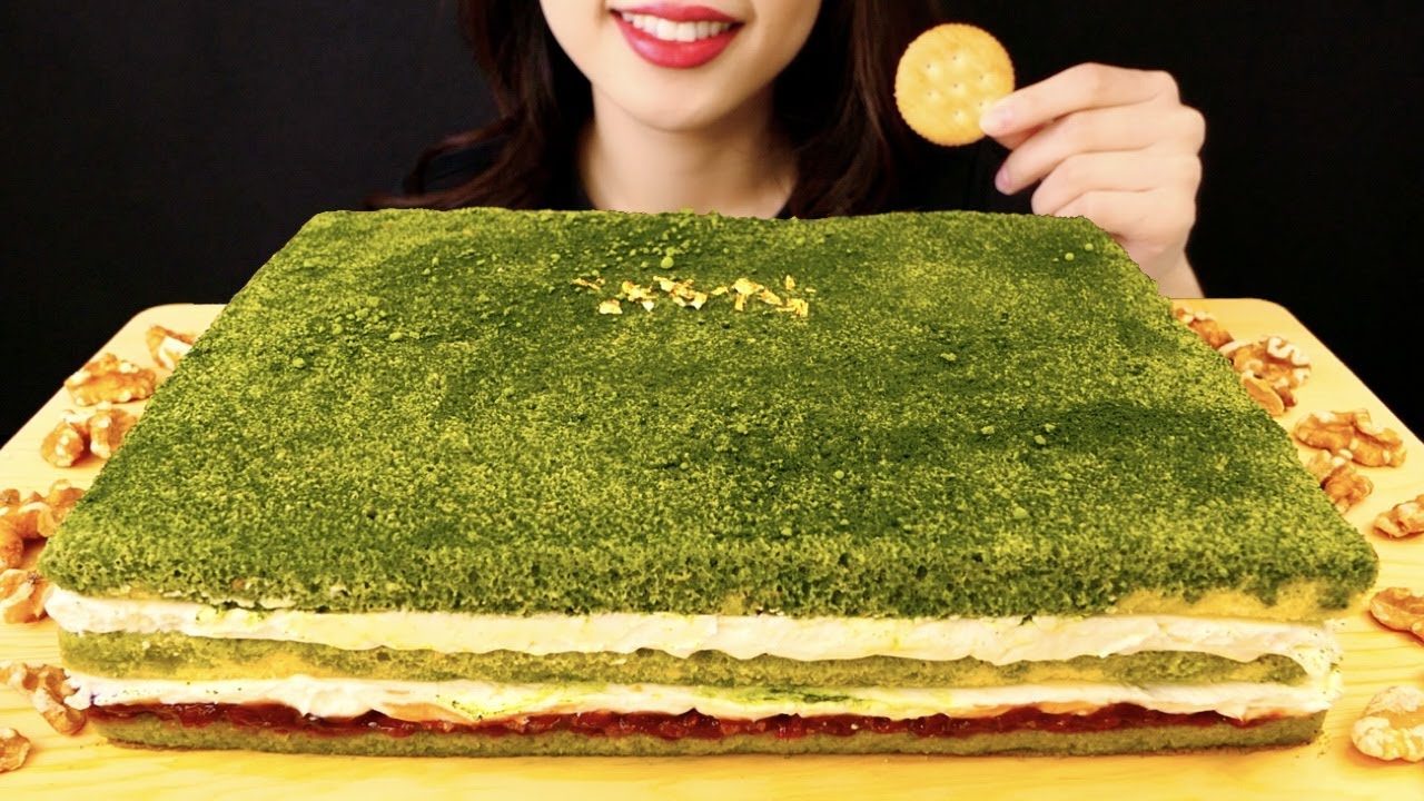 【ASMR / 咀嚼音】抹茶ティラミス Matcha tiramisu【Eating Sounds】