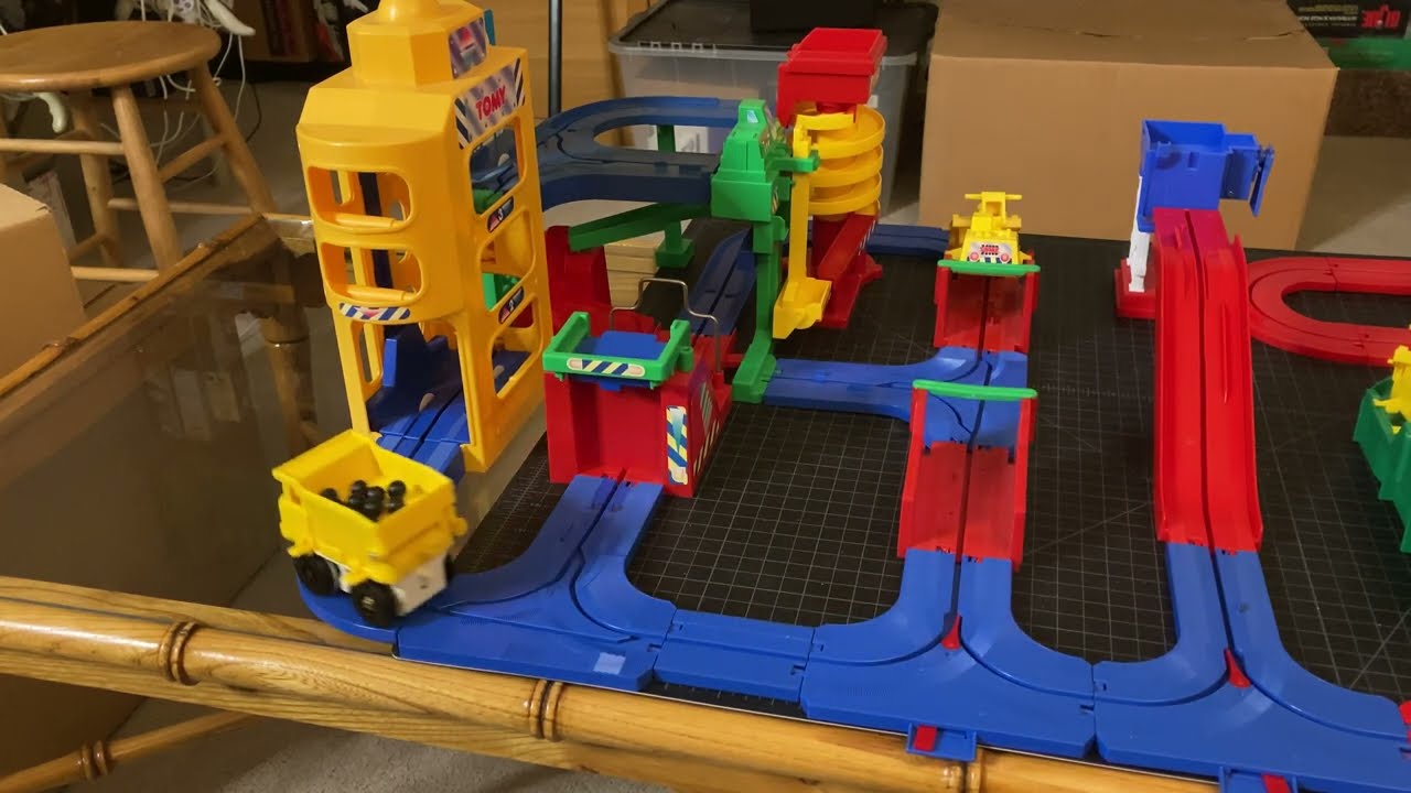 Tomy Big Loader and Big Big Loader Upgrade and Demonstration