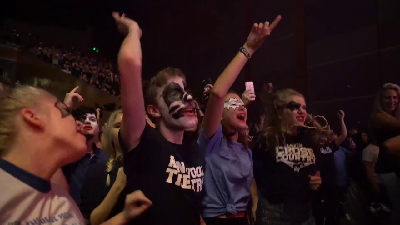 Kingwood Students rock out at KISS Concert Sugar Land, Texas!