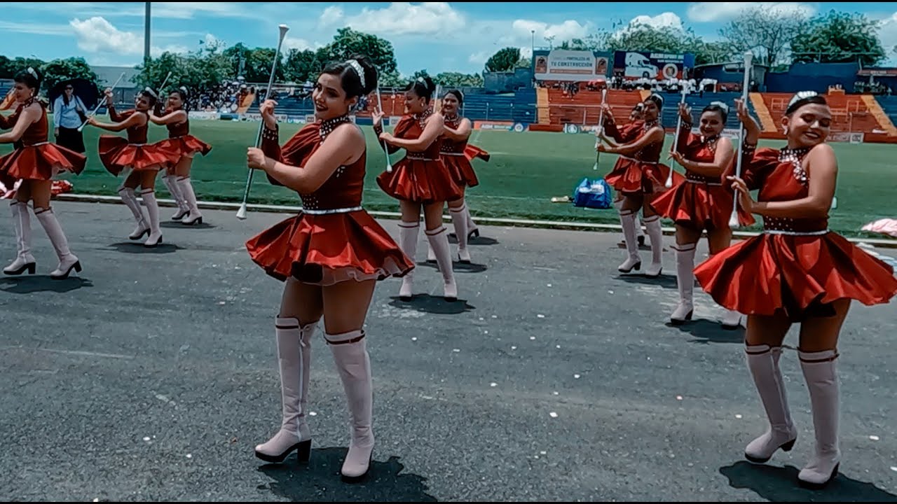 COLEGIO DOMINICO | Estadio Oscar Quiteño