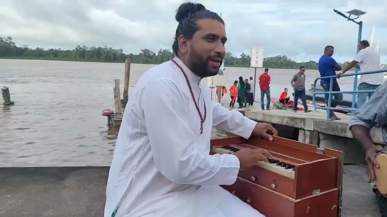 Rayen Kalpoe ji  ( Baithak Gana Community)