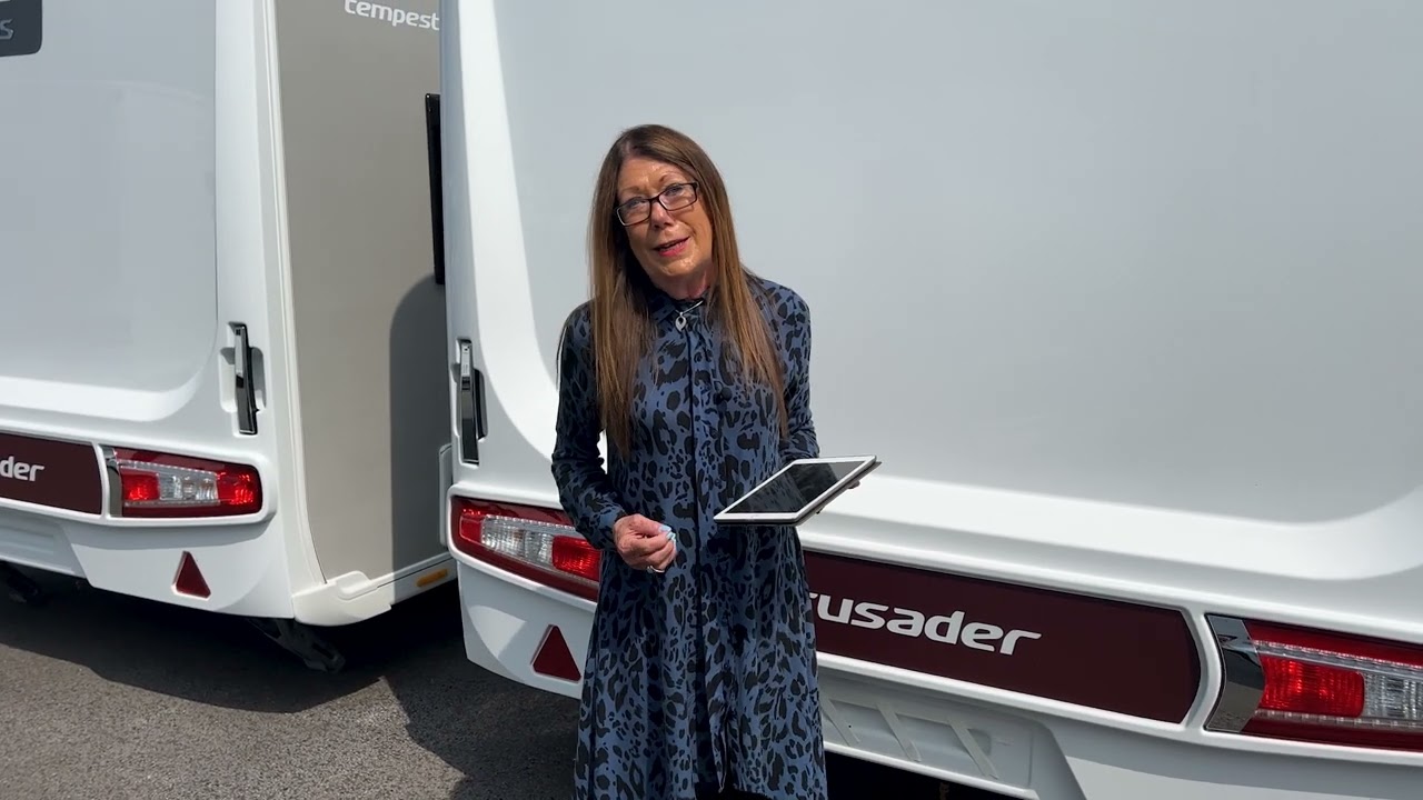 Elddis Crusader Borealis: роскошный двухосный караван с комфортом квартиры