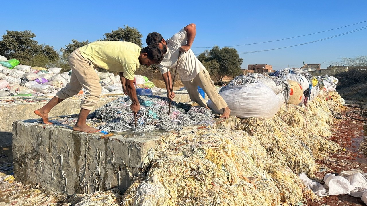 Incredible Recycling Process of Waste Clothes to Make White Cotton in Local Factory