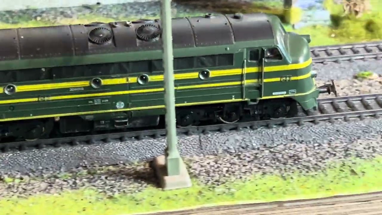 Märklin H0: Fahrten Dienstags: BR 103, SNCB Serie 204, E40