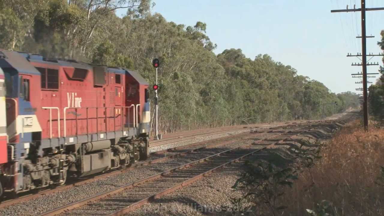 Passenger trains : V/Line & Countrylink : Australians trains and railroads