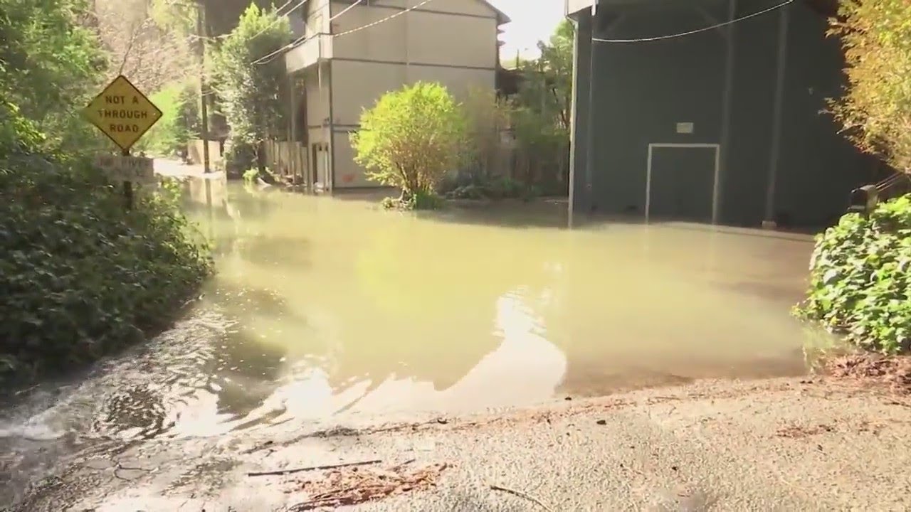 Guerneville residents prepare for potential flooding of Russian River amid storms