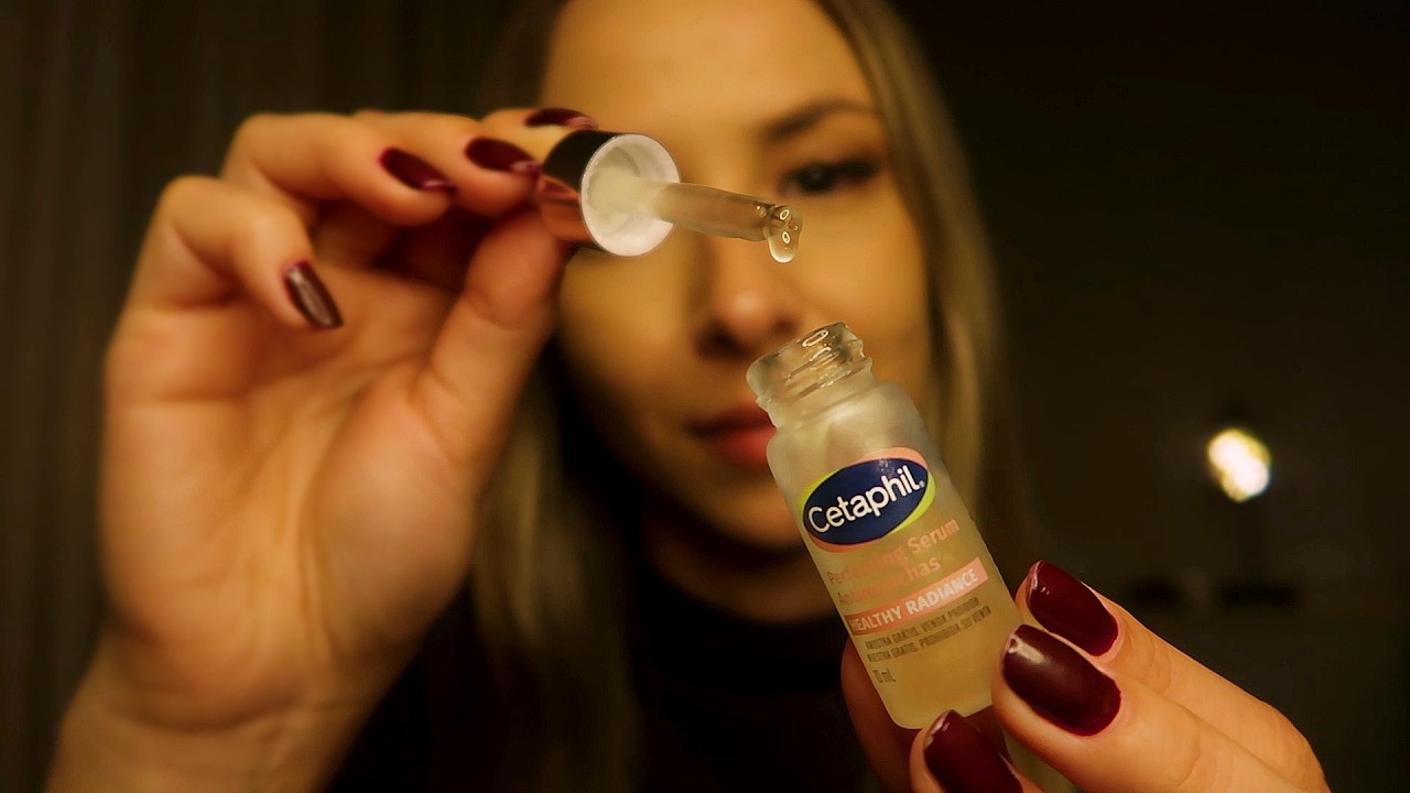 ASMR 🛋️ te preparando para dormir após um dia difícil (atenção pessoal, sussurros, ambiente escuro)