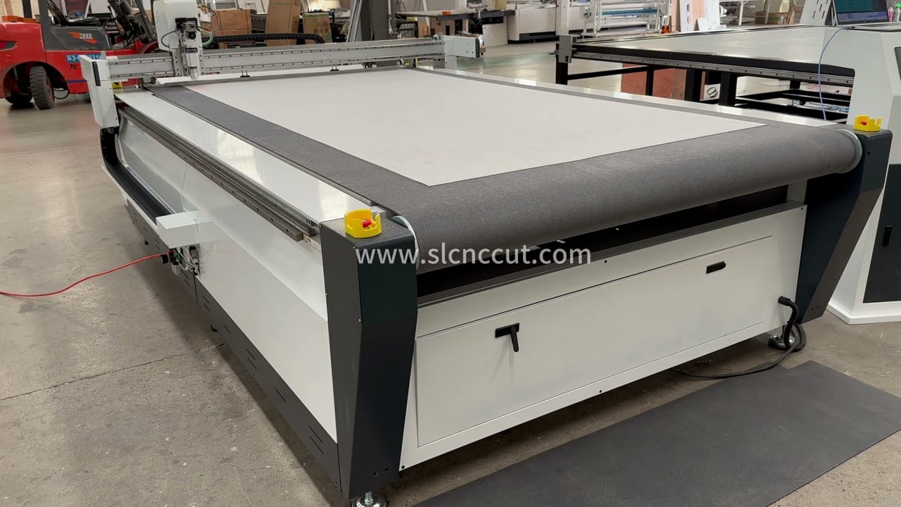 SLCNC Digital Leather Cutting Machine