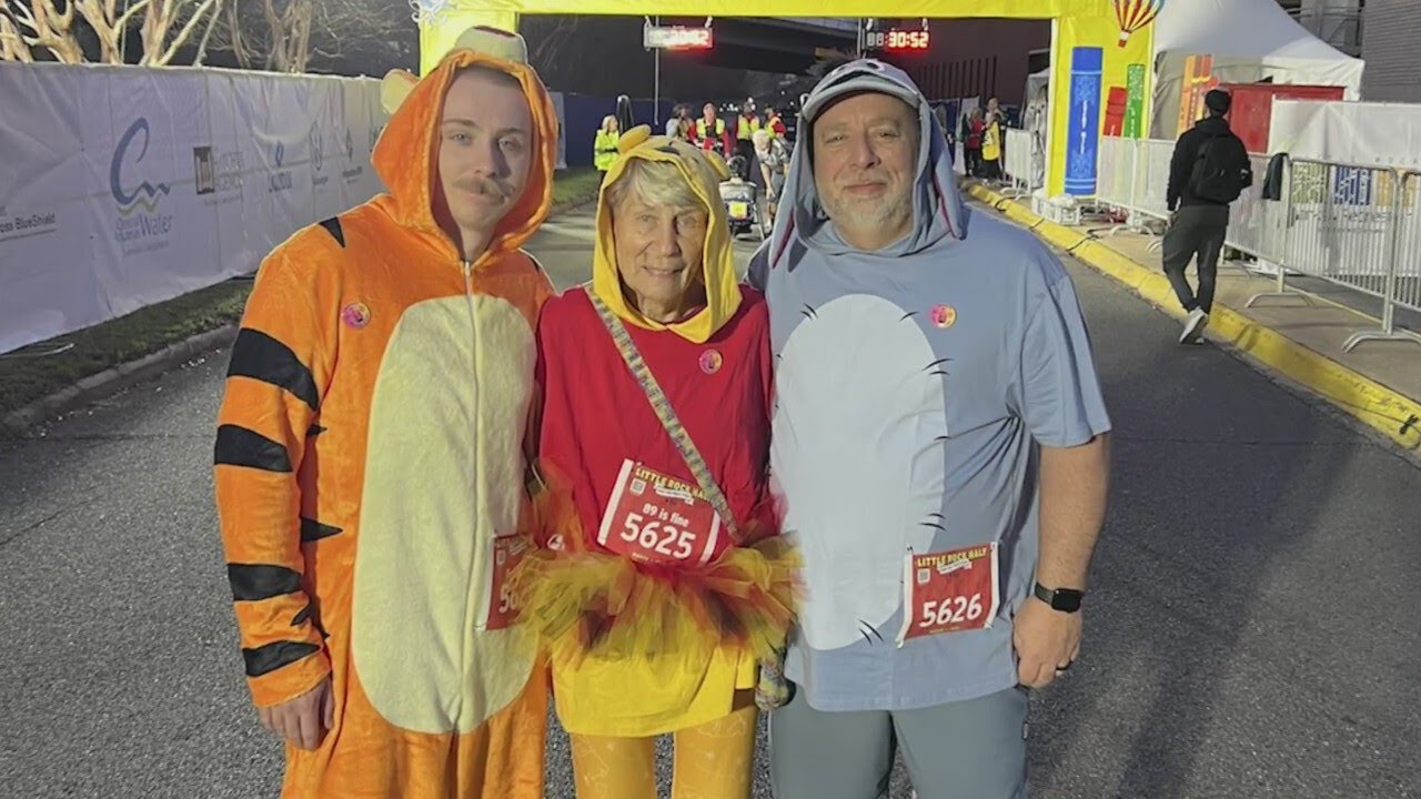 Betty Williams finishes Little Rock Half Marathon with son and grandson