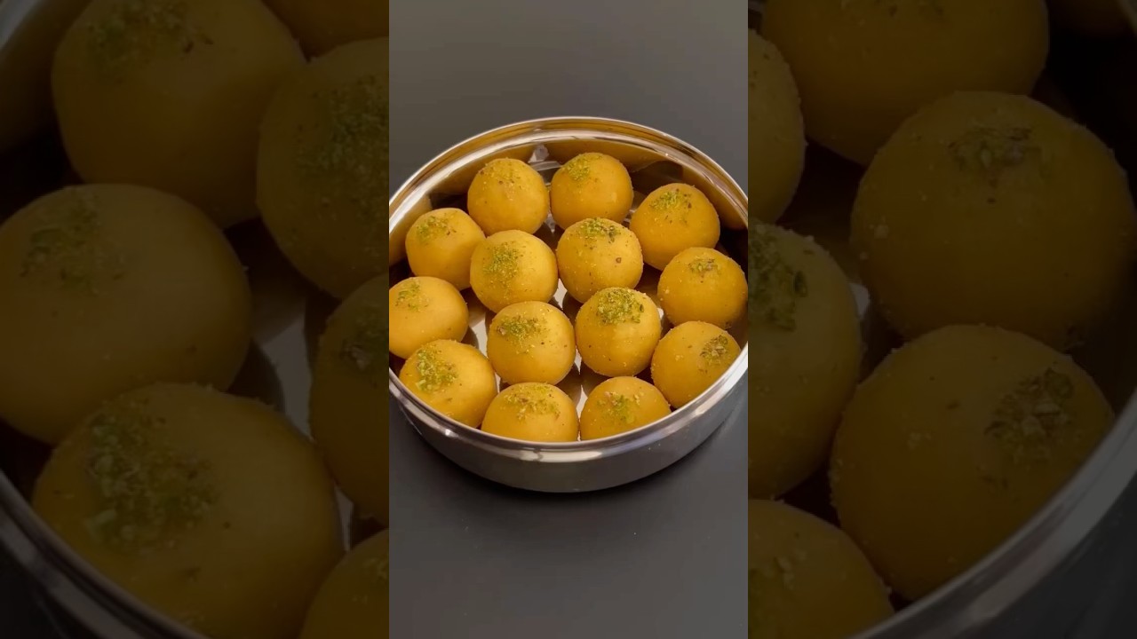 Suji Besan Ke Laddu Banane Ka Naya Aur Assan Tarika #shortsviral #shorts #shortsfeed #besankeladdu