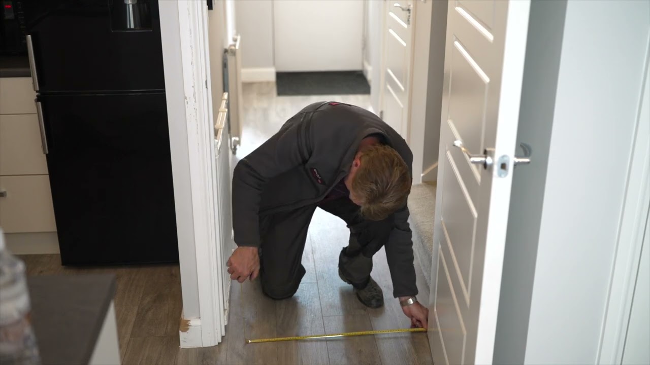 Screwfix Stormguard - Slide Under Door Internal Draught Excluder