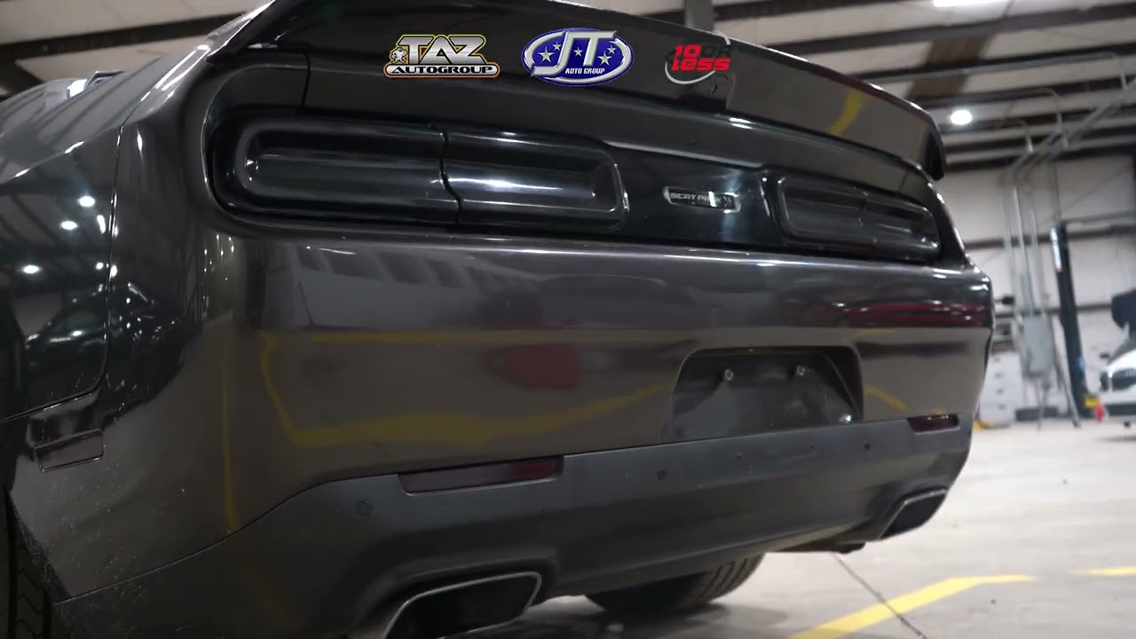 2016 Dodge Challenger R/T Scat Pack Cold Start & Walkaround | 6.4L HEMI Exhaust Sound