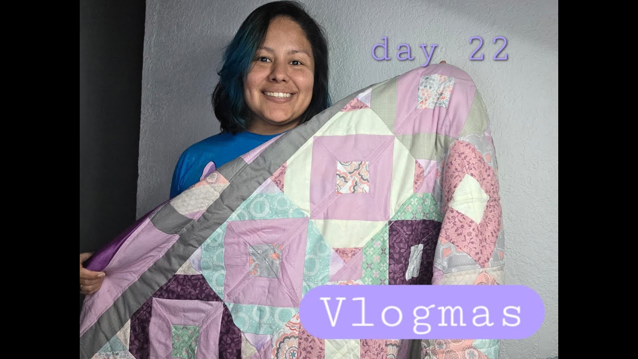 VLOGMAS Day 22 | Surprise package reveal and quilting
