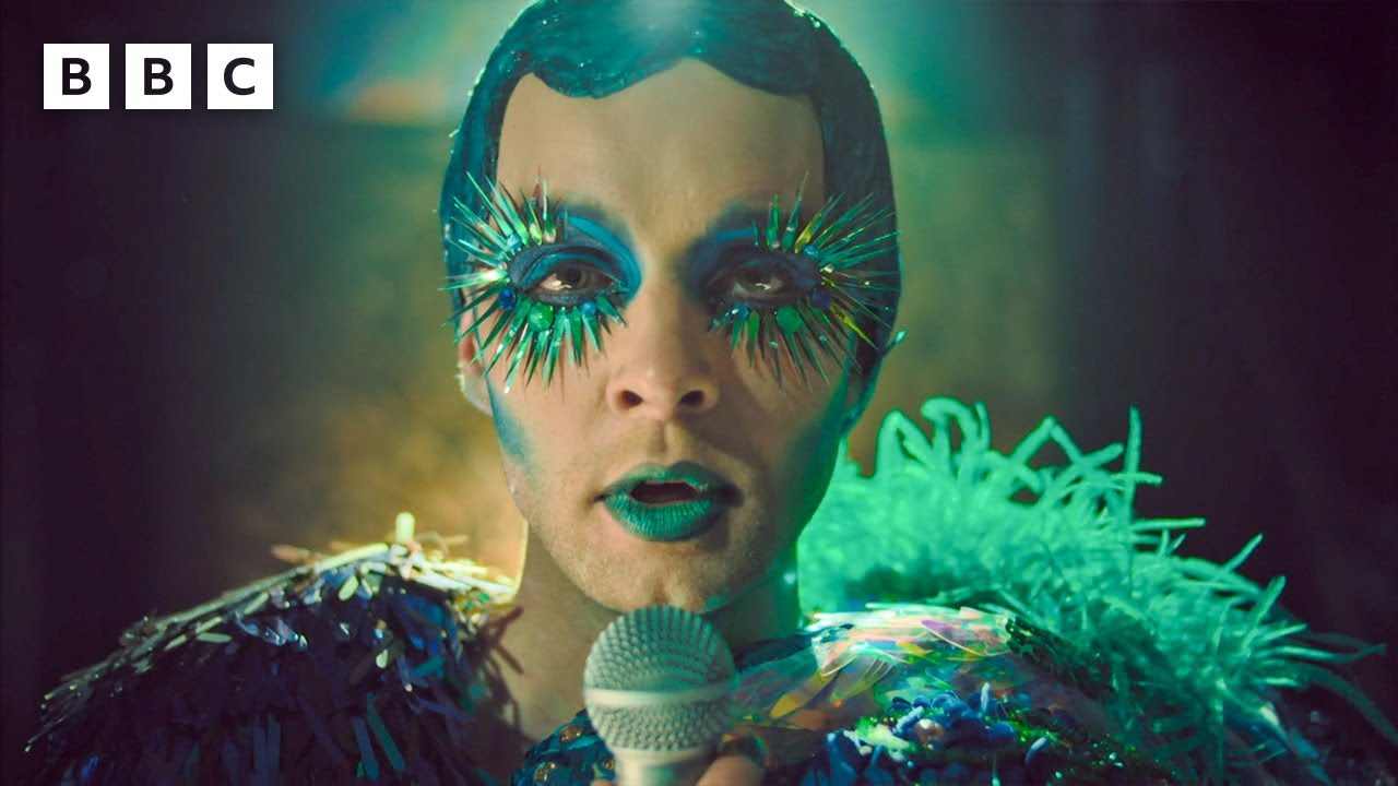 Beautiful performance of 'A Little Respect' ❤️✨  | Lost Boys and Fairies  - BBC