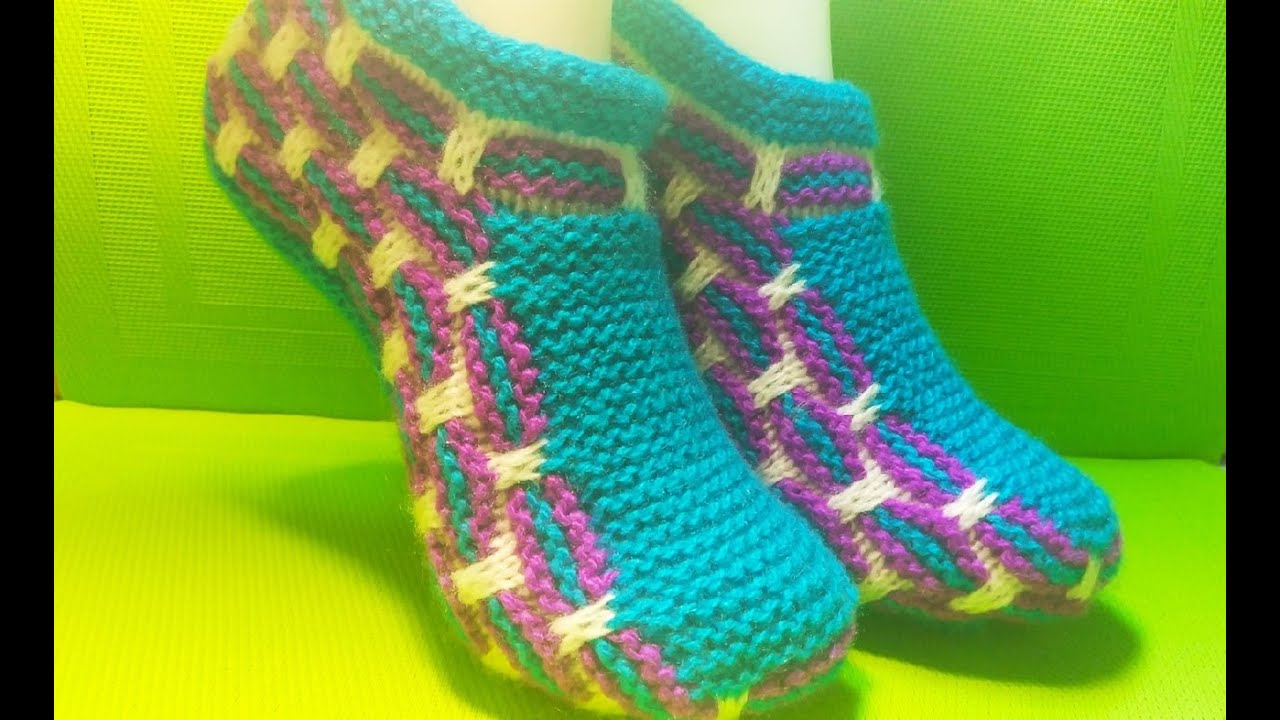 #522 КРАСИВЫЕ ТАПОЧКИ СПИЦАМИ,СВЯЗАННЫЕ ОТ ПОДОШВЫ. МАСТЕР КЛАСС.