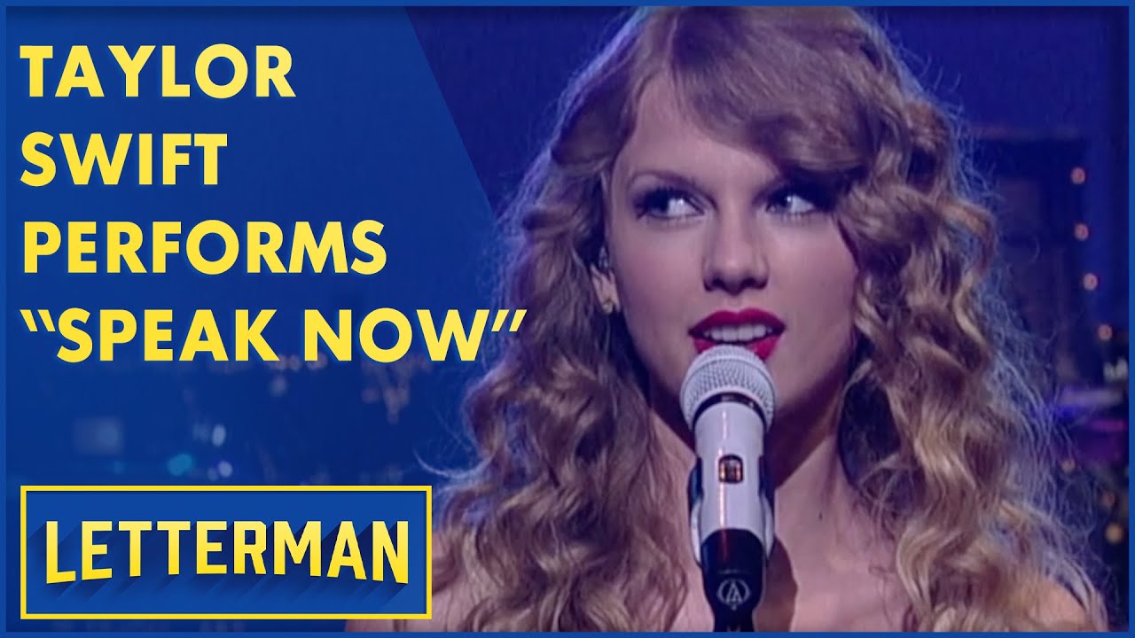Taylor Swift Performs 