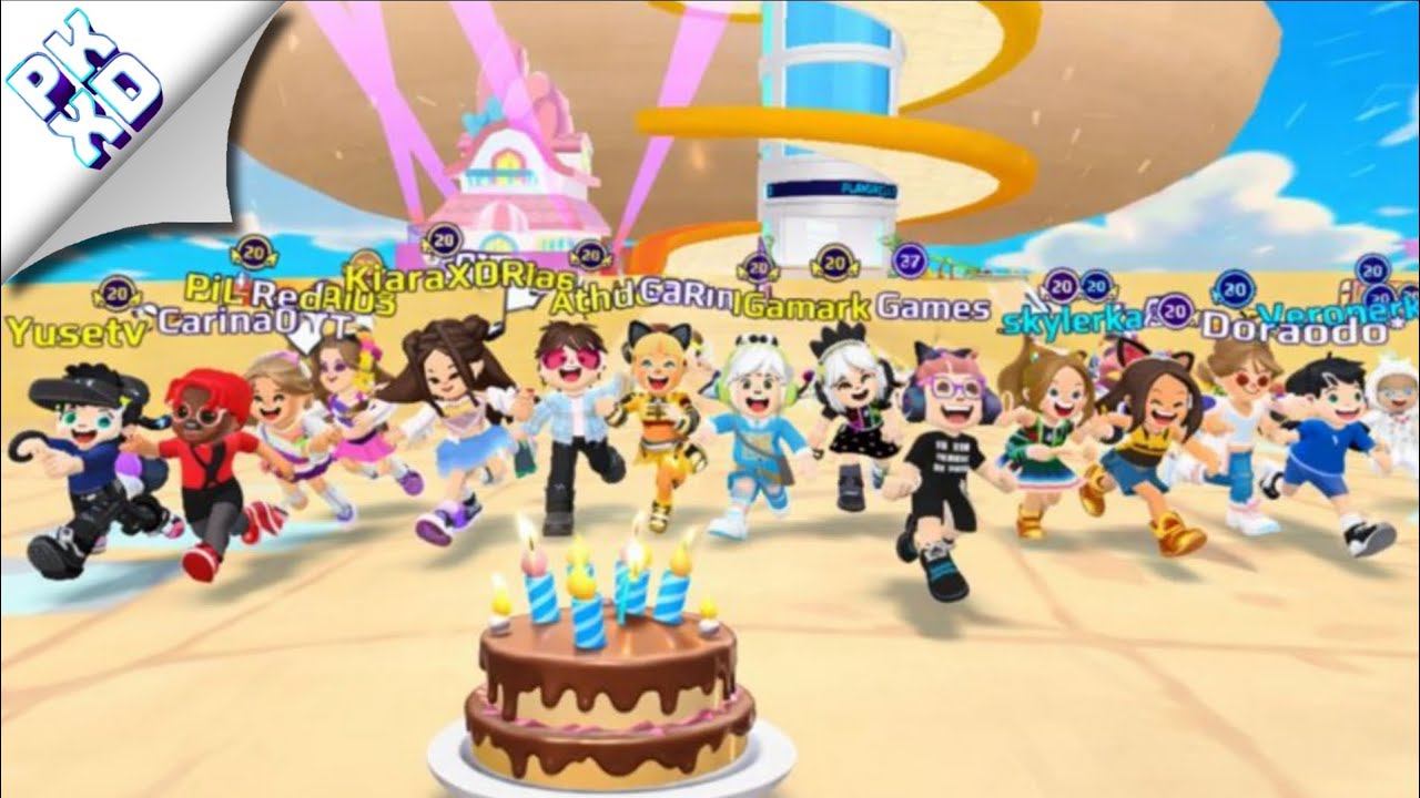 I Joined my friends party with some creators 