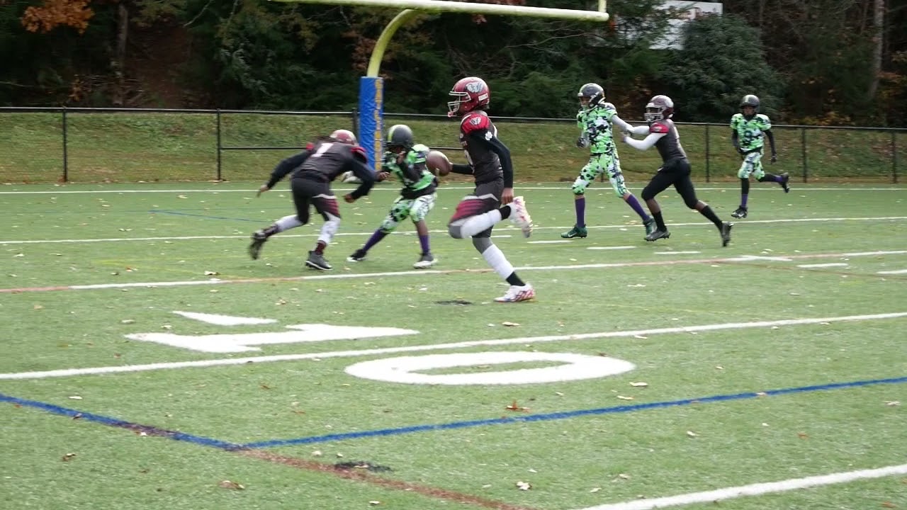 2027 QB (12yr old) Andre Adams throwing dimes with a College size football. 2021 highlights