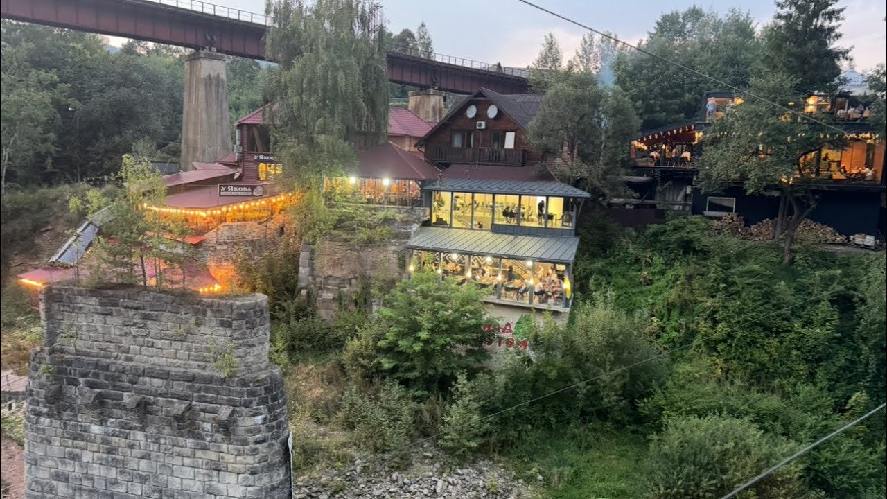 Яремче, Карпати, Україна. Yaremche, Karpathians, Ukraine.