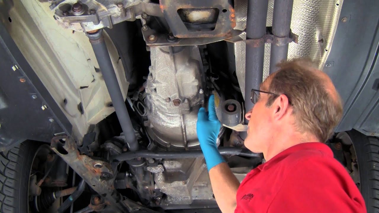 Changing Fluid in BMW Manual Transmission - Under Car Fluid Changes