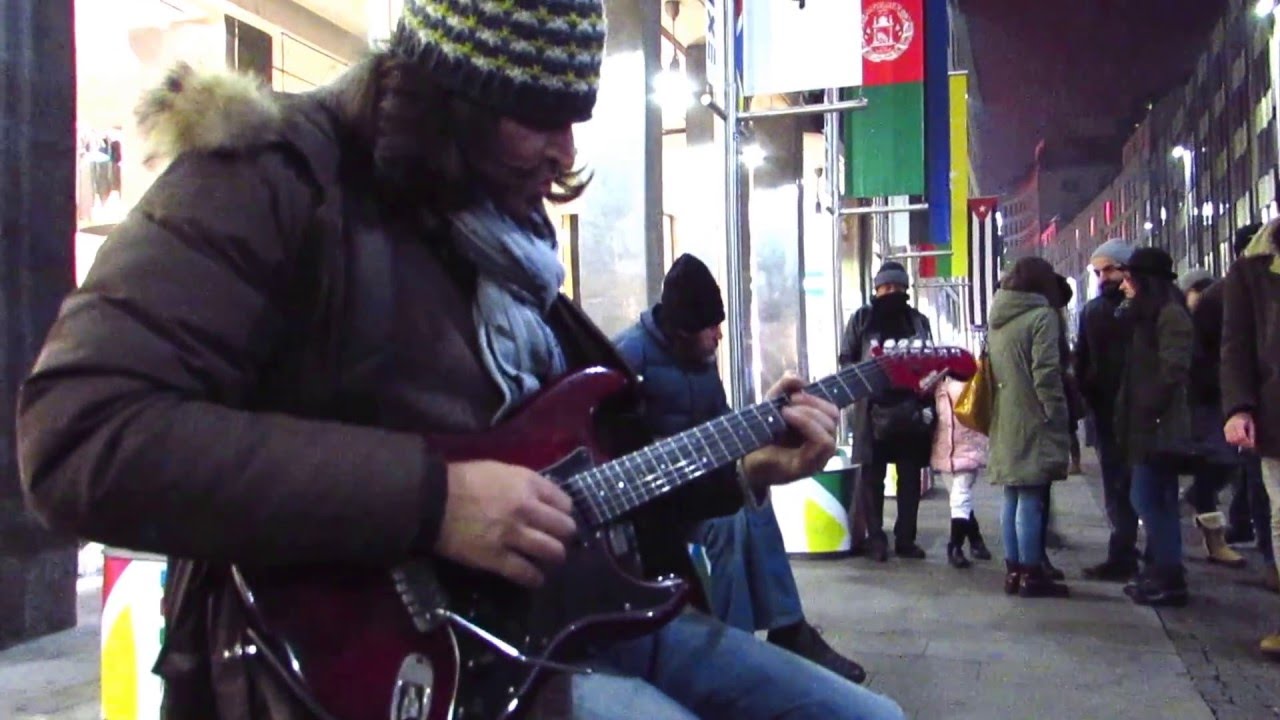 Street guitarist Marcello Calabrese plays 