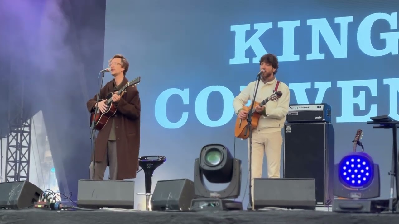 Kings of Convenience - Catholic Country Live at Clockenflap Hong Kong 2023 (Fancam)
