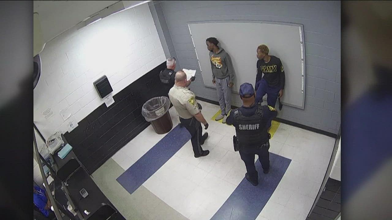 2 teens arrested in South Carolina brought back to Gwinnett County | Elijah Dewitt's death