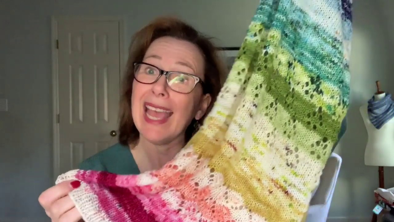 The Slow Knitter - Episode 37 - End of year FOs,  Knit Stars, and a giant skein of yarn