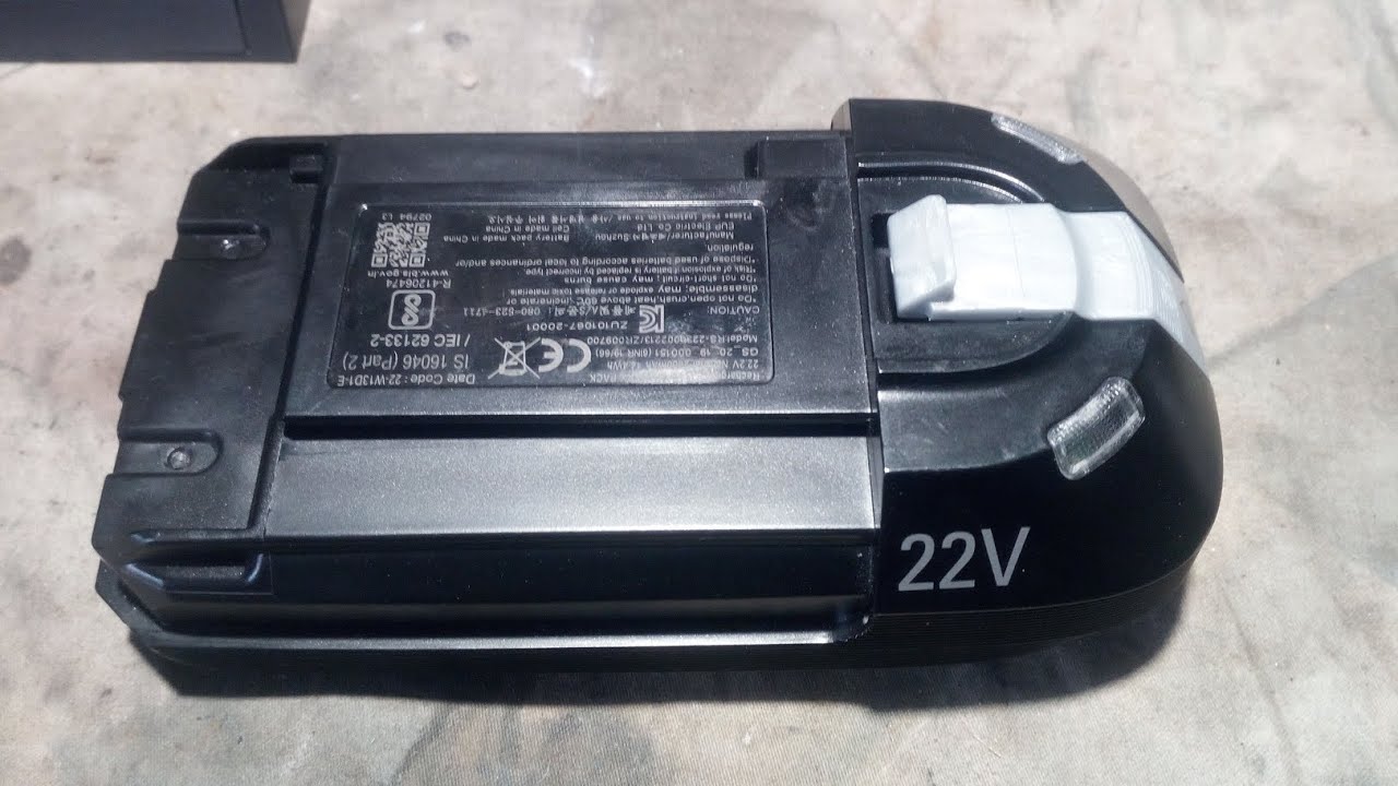 #128 Verifichiamo se un pacco batterie a litio e' guasto. Aspiratore a batteria Rowenta