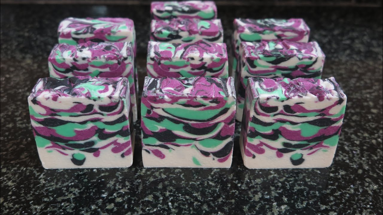 Drop Swirl Technique | Cold Process Soap Making
