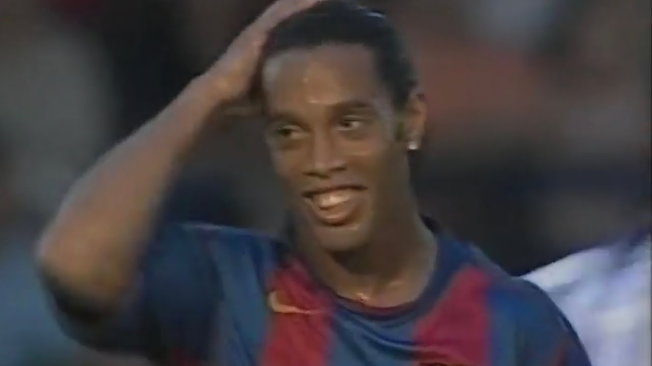 How Ronaldinho played against CD Banyoles