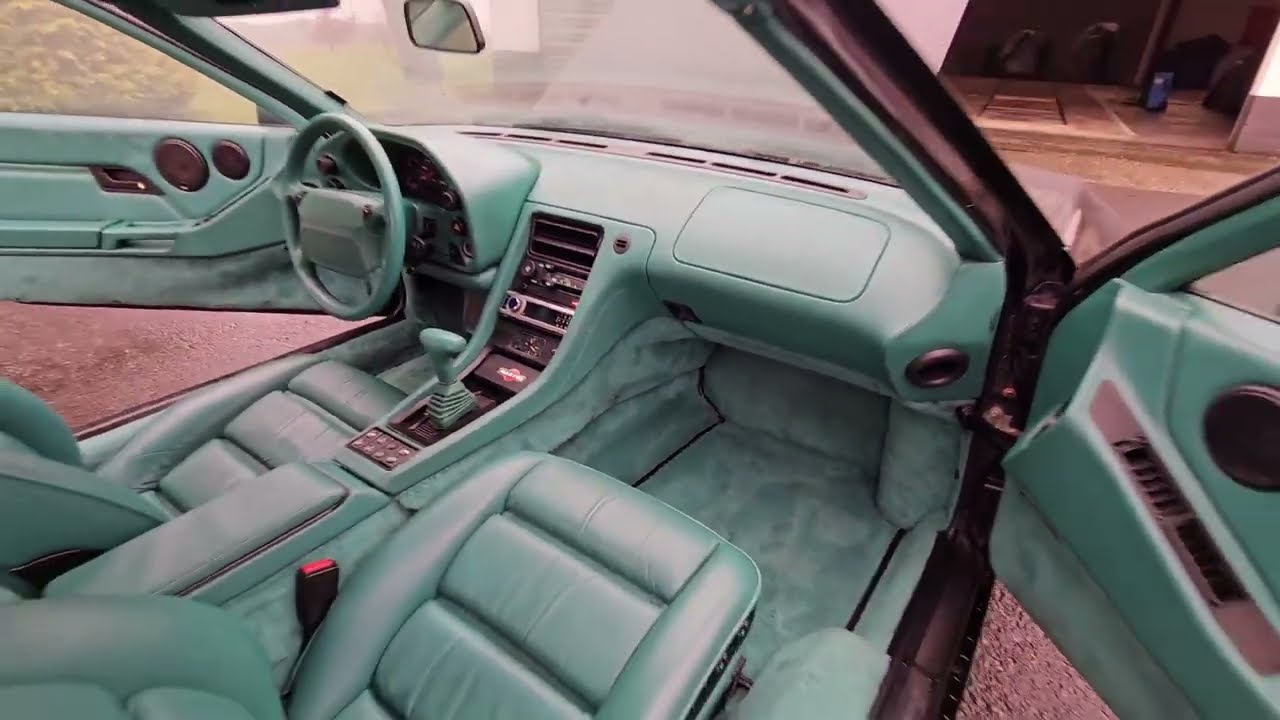 Porsche 928 GTS (1992) – Walkaround, Interior & Engine