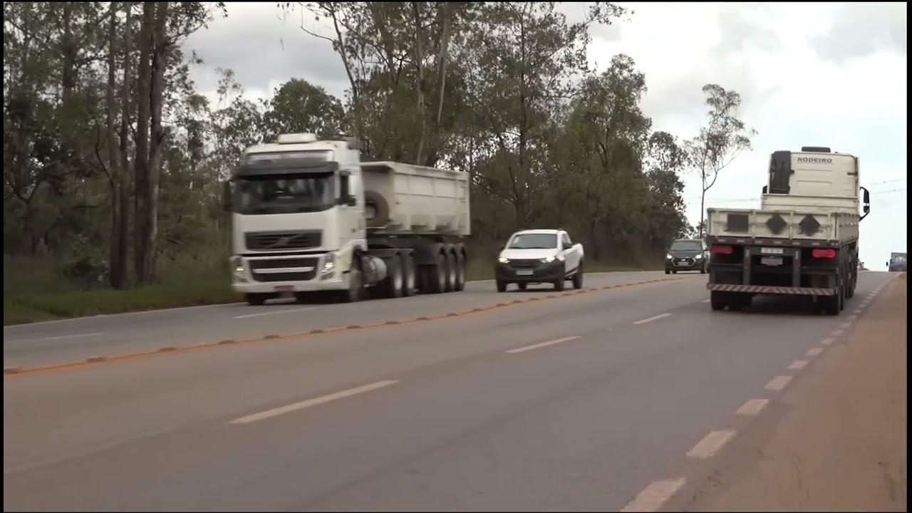 Abertura do programa P&eacute; na Estrada com Truc&atilde;o e Toco - SBT (28/09/2025)