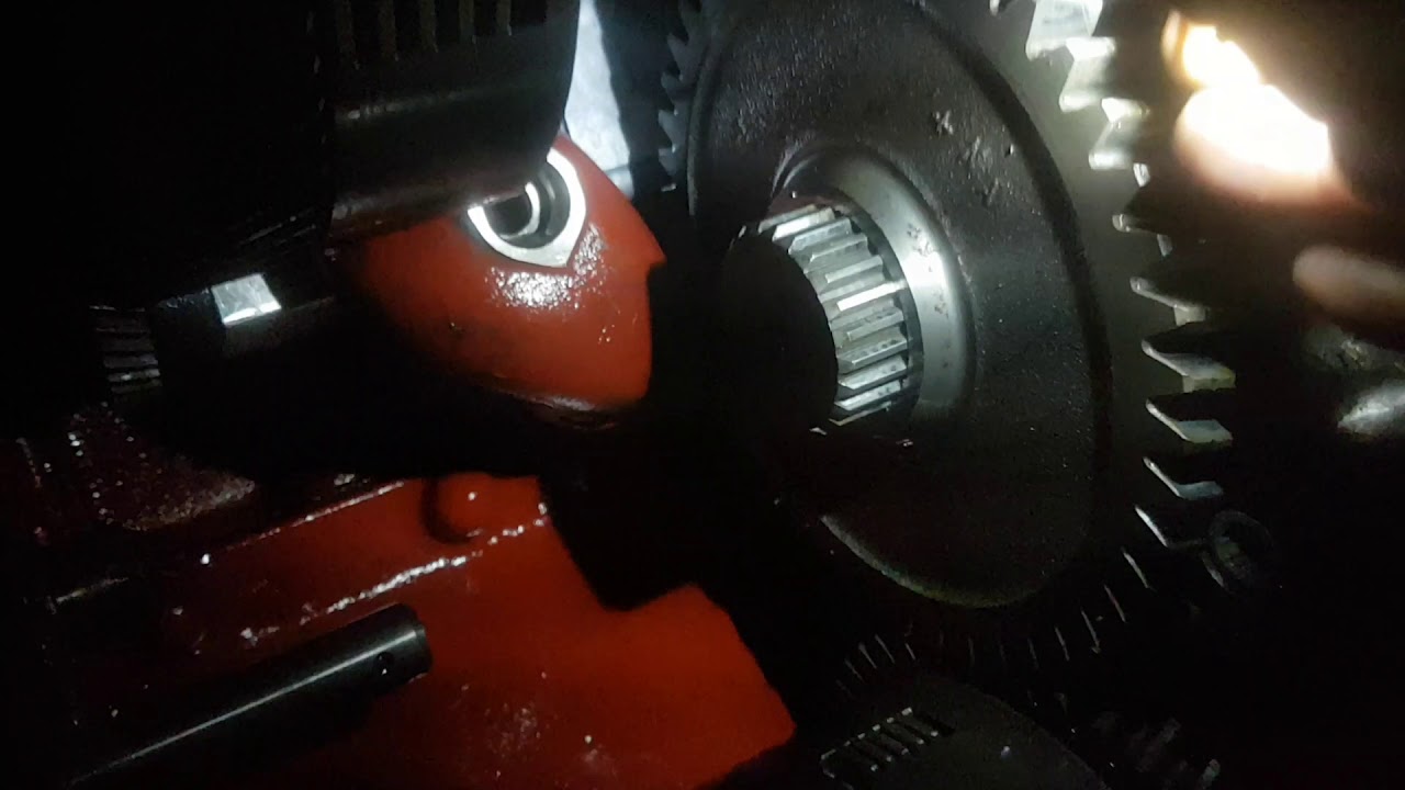 3125 massey Ferguson restoration part 2