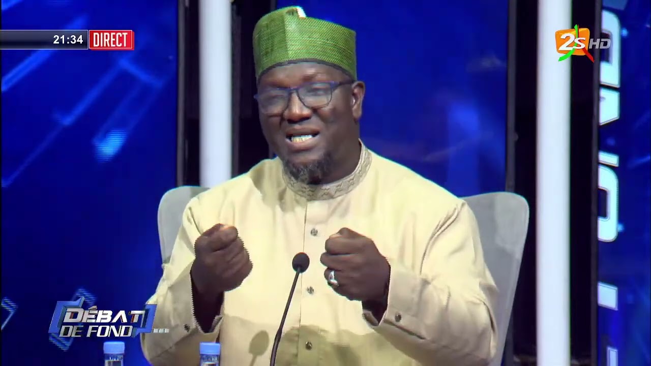 CHEIKH OUMAR DIAGNE TIRE SUR LES TRANSHUMANTS: 
