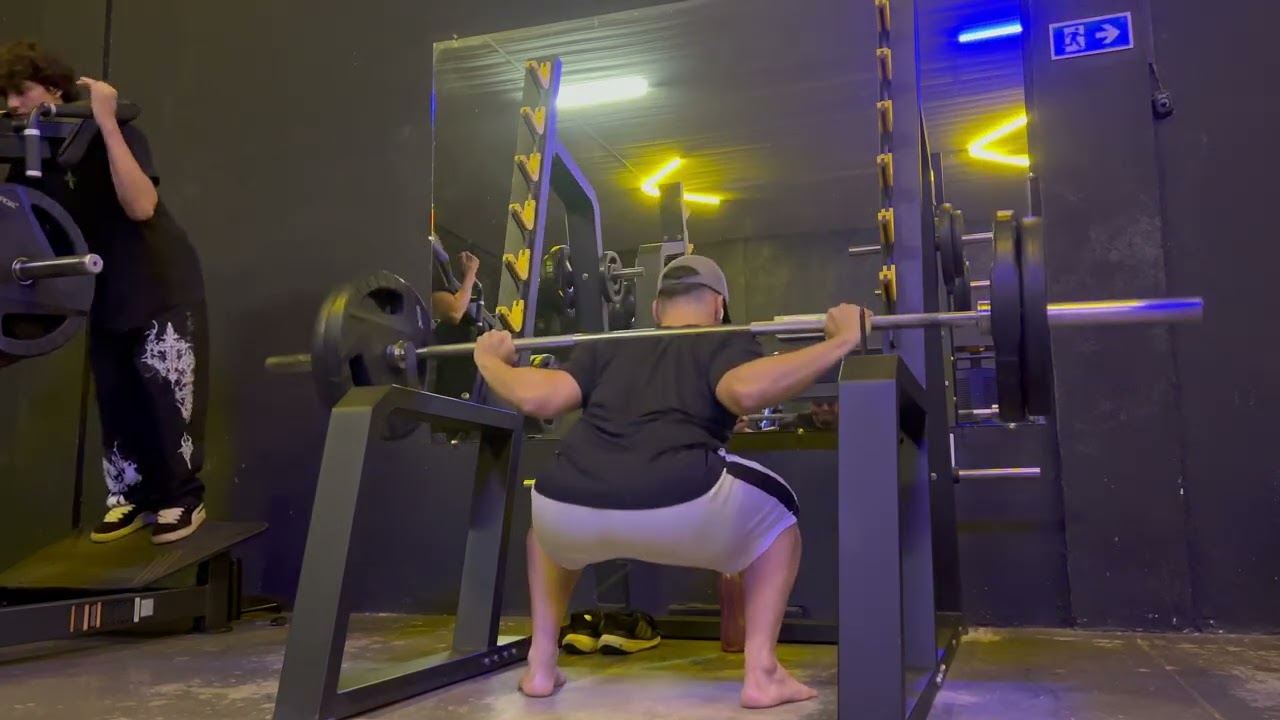 Bati meu recorde no leg press (Quadriceps + Panturrilha)